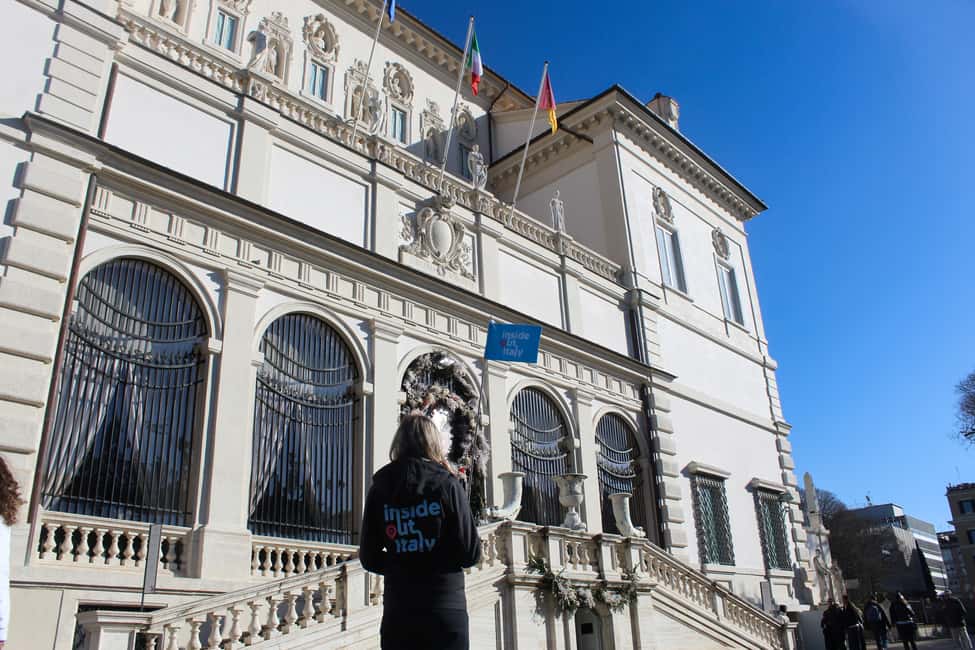 Borghese Gallery Guided Tour with priority entrance - The ornate Borghese setting: look up, not just forward