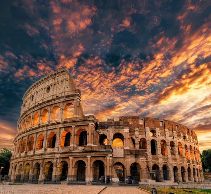 Colosseum Arena, Forum & Palatine Hill Guided Tour - Meeting point and security: the fast path to starting on time