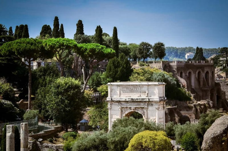 Colosseum, Forum & Palatine Hill Guided Walking tour - Roman Forum: Politics in Stone, Daily Life Between Temples