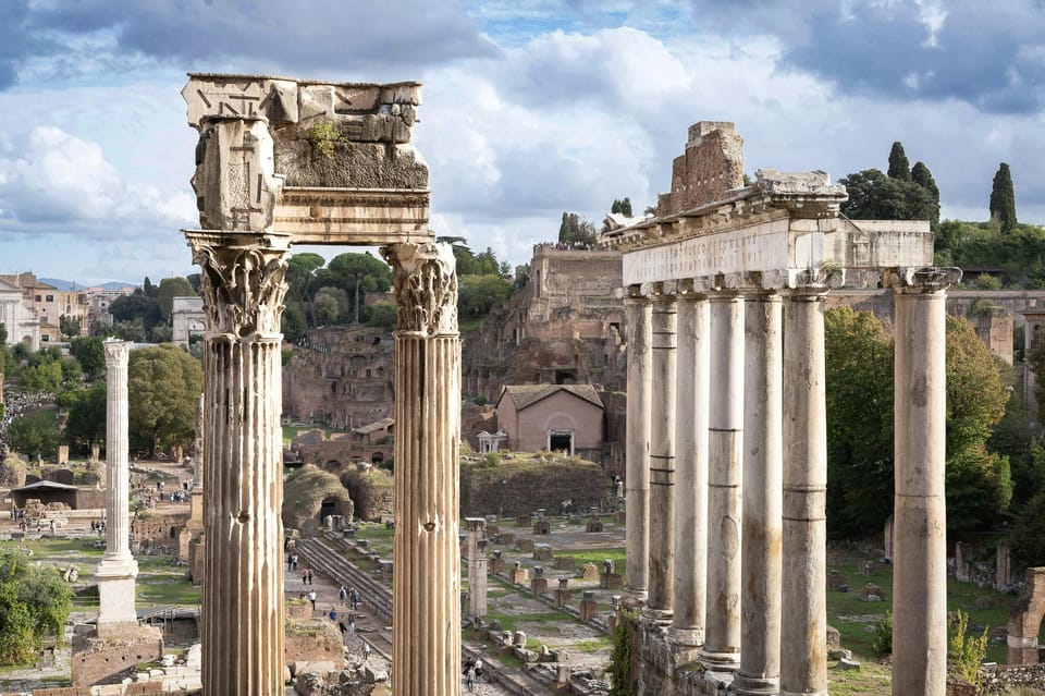 Colosseum, Roman Forum, Palatine Hill Tour with Arena option - Guide quality and headset audio: why it matters