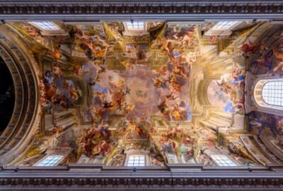 From Bones to Gods: Capuchin Crypt to Pantheon walking tour - Start near Barberini or Piazza della Minerva: where you’ll meet