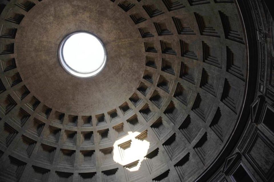 From Bones to Gods: Capuchin Crypt to Pantheon walking tour - Pantheon in 30 minutes: from pagan temple to church and mausoleum