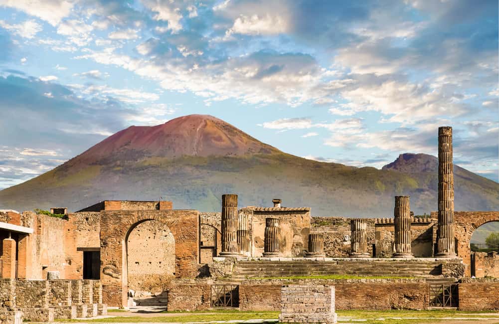 From Rome: Pompeii, Amalfi Coast and Positano Day Trip - Pompeii with priority entry: what you can see in 1.5 hours