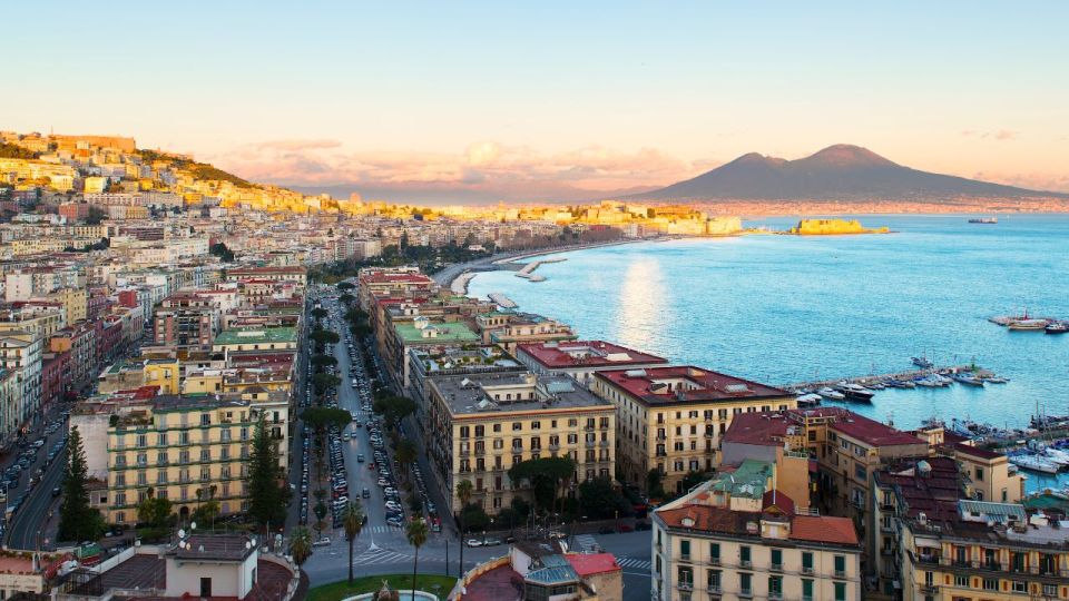 From Rome: Pompeii and Naples Day Trip by High-Speed Train - Should you book? My take