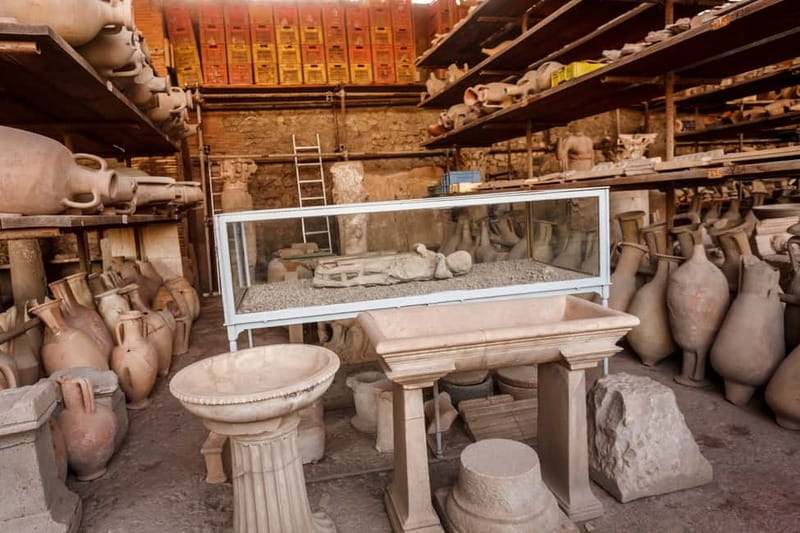 From Rome: Pompeii and Vesuvio Guided Day Trip with Lunch - The cameo and coral stop: why it can feel like a time sink
