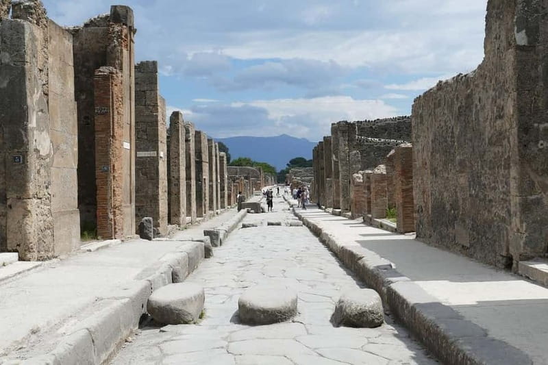 From Rome: Pompeii and Vesuvio Guided Day Trip with Lunch - Value for the $169.93 price: what you get, what to budget for