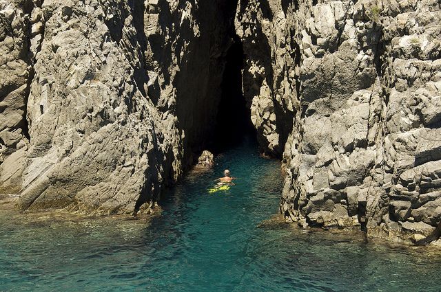 From Rome: Ponza Island Day Trip with Boat Excursion - The ferry and the cost reality check (60€ extra)