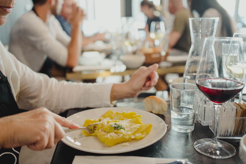 Pasta & Tiramisù making in the heart of Rome - Facilities and Comfort: Air Conditioning Wins in Rome