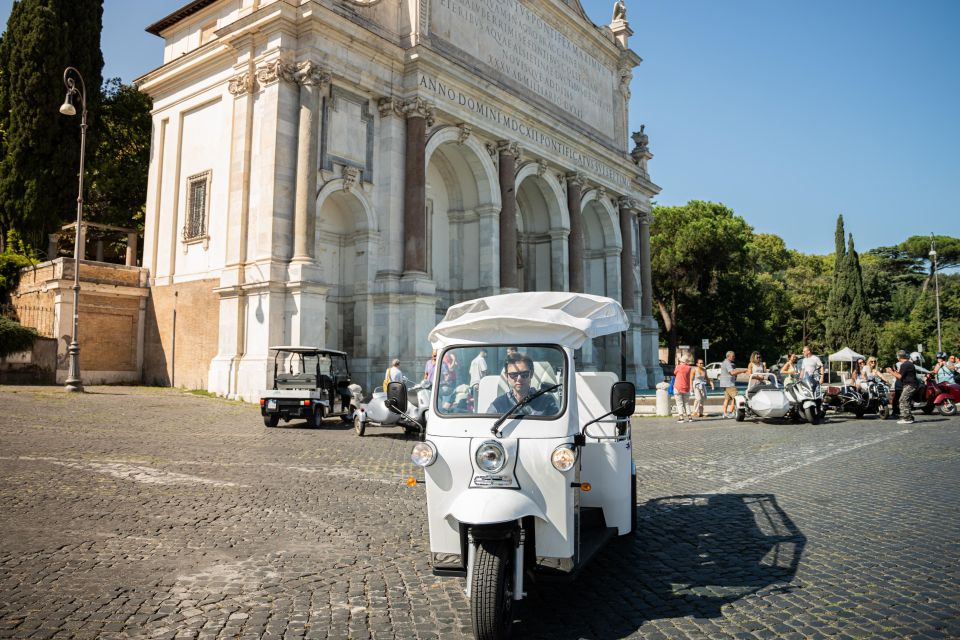 Rome: 2-Hour Vip Tuk-tuk tour with Hotel Pickup and Prosecco - Why a 2-hour VIP tuk-tuk route makes sense in Rome