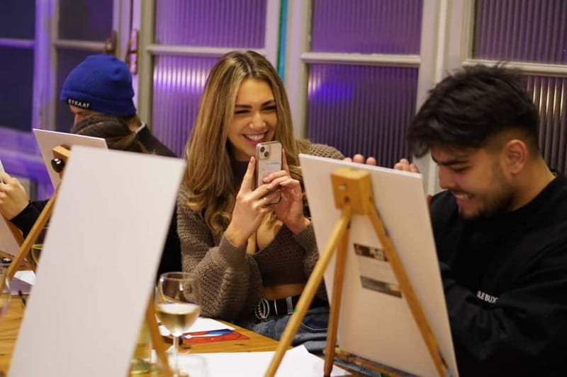 Rome: Afternoon Paint and Sip Experience in Piazza Navona - Why Piazza Navona Makes This Paint-and-Sip Feel Like a Real Roman Evening
