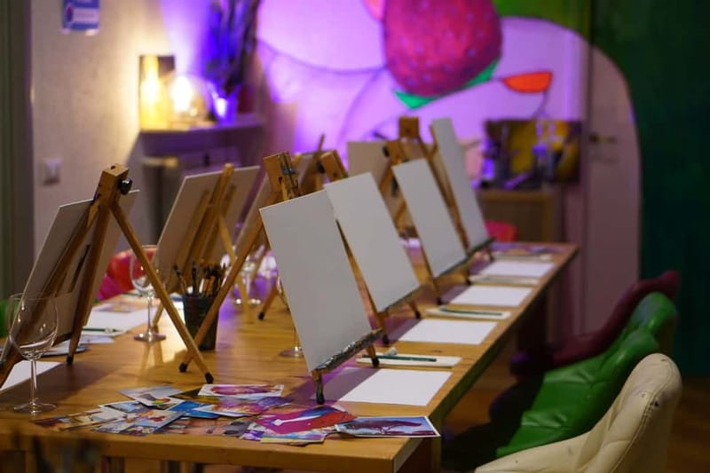 Rome: Afternoon Paint and Sip Experience in Piazza Navona - Price and Value: Is $56.37 Worth It?