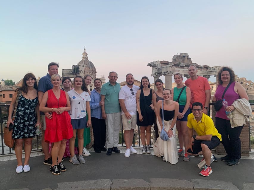 Rome: Ancient Rome Night Tour - Rione Monti: off the main road, on the story trail