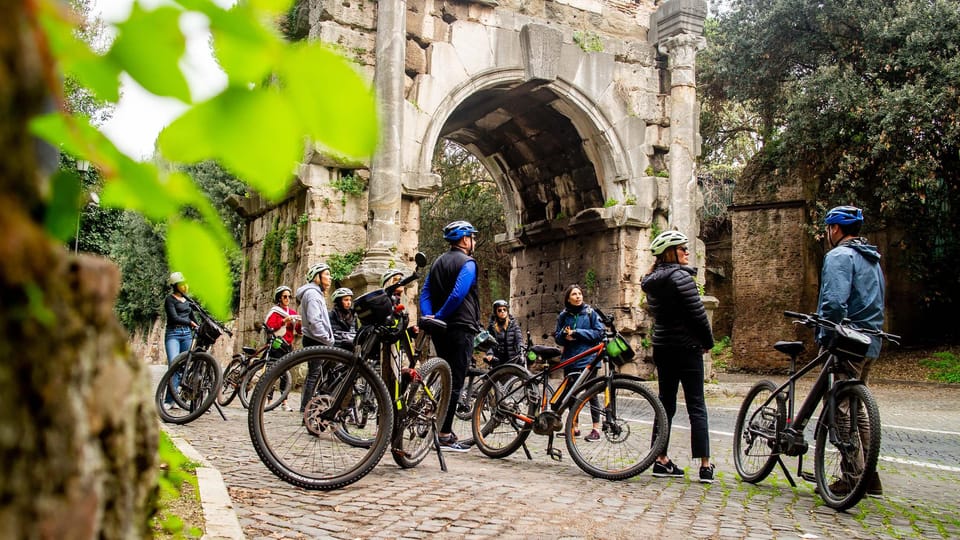 Rome: Appian Way Aqueducts Bike Tour (UPG Catacombs & Lunch) - Parco degli Acquedotti: The Aqueduct Corridor You Actually Want