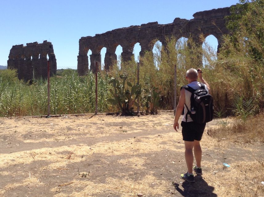 Rome: Appian Way E-Bike Tour Catacombs, Aqueducts & Picnic - Picnic with Italian classics (or an aperitif): food that fits the setting
