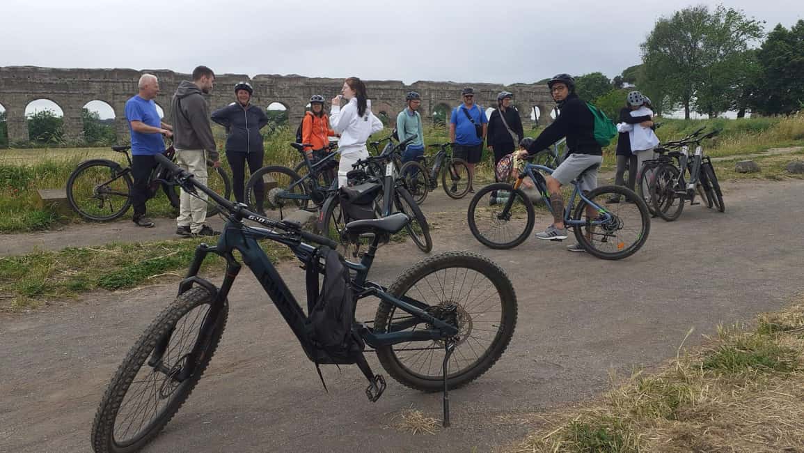 Rome: Appian Way E-Bike Tour Catacombs, Aqueducts & Picnic - Parco degli Acquedotti: Aqueducts of Claudio and Felice in full scale