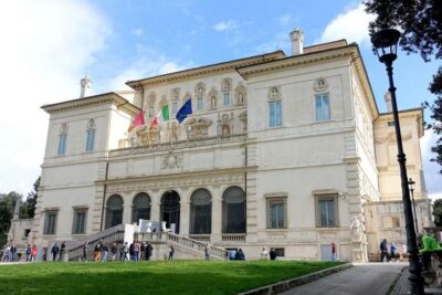 Rome: Borghese Gallery Small Group Guided Tour - Your guide, your route: hearing every detail with headsets
