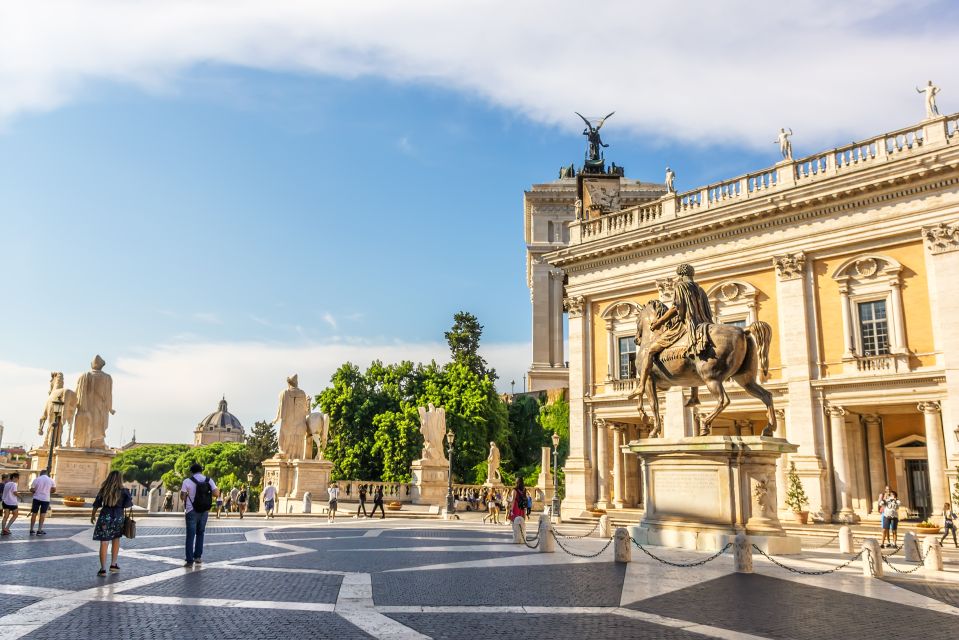Rome: Capitoline Museums Experience with Multimedia Video - Optional aperitif or breakfast: a practical Rome pause