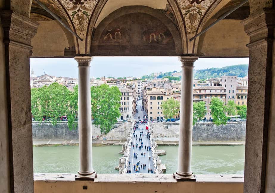 Rome: Castel Sant'Angelo Skip-the-Line Entry Ticket - Audio guide: how to use it without draining your battery