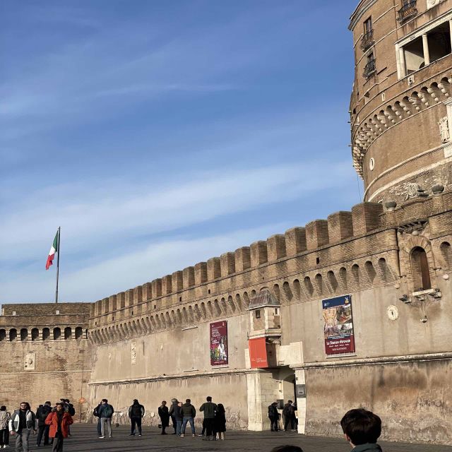 Rome: Castel Sant'Angelo Tour With Skip-the-line Access - The terrace and the defensive wall views
