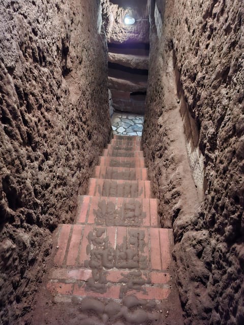 Rome: Catacombs Express ENGLISH Guided Tour - SKIP THE LINE - The Basilica of San Nereo and San Achilleo: the story begins above ground