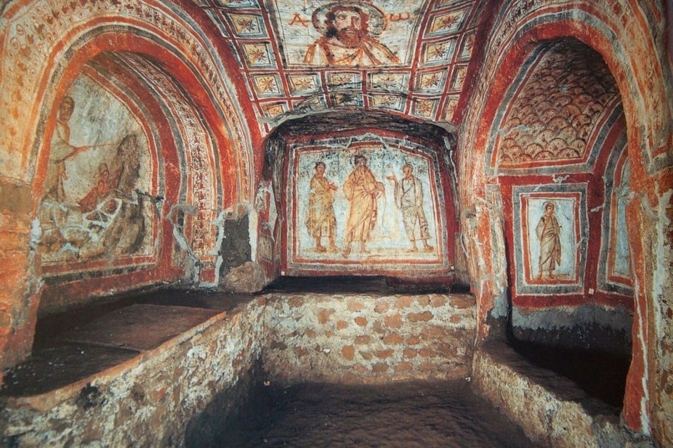 Rome: Catacombs Underground Tour, Ticket, and Transfer - The catacombs you visit: San Calisto, San Sebastiano, or Santa Domitilla