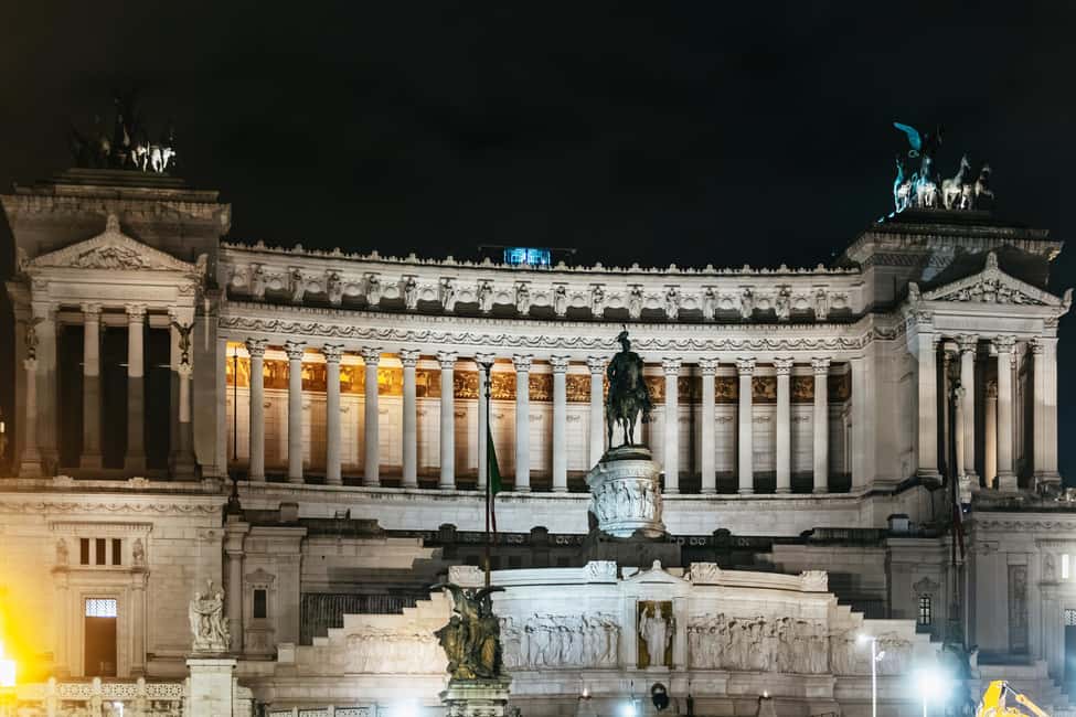Rome: City Highlights Moonlight Walking Tour - Trevi Fountain After Dark: Quiet Photos and the Symbol Game