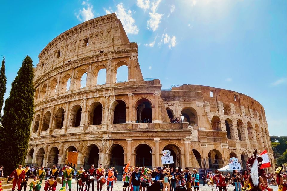 Rome: Colosseum, Arena Floor & Ancient Rome Tour - Palatine Hill Views: Romulus and Remus, Plus the Big Picture