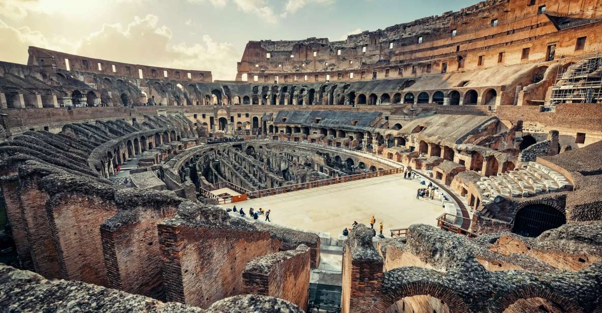 Rome: Colosseum Arena, Palatine Hill & Forum Guided Tour - Pacing, Group Size Energy, and Photo Time