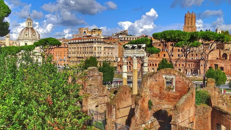 Rome: Colosseum Express Entry with Audio Guide App - Roman Forum: the political heart that still shows through