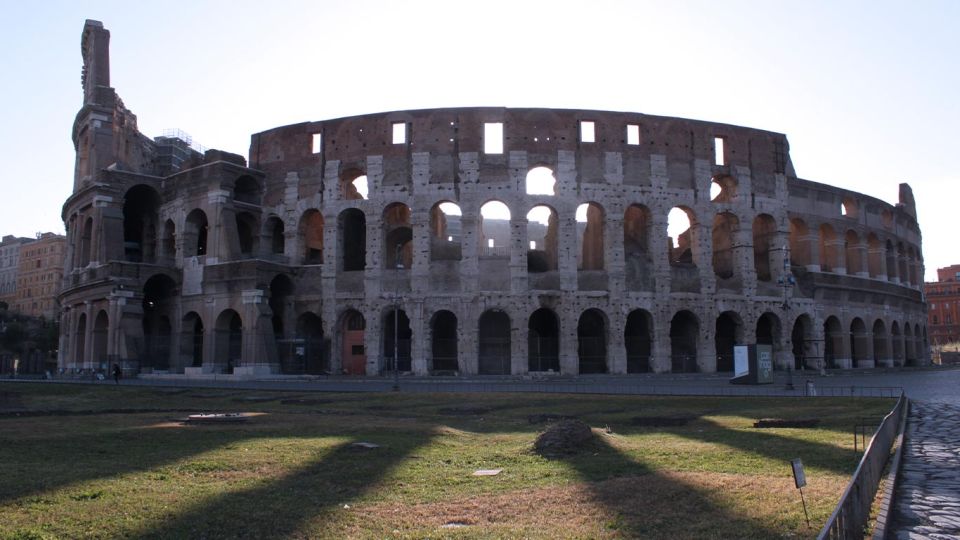 Rome: Colosseum Express Tour with Forum & Palatine Access - Who this tour suits best (and who should skip it)