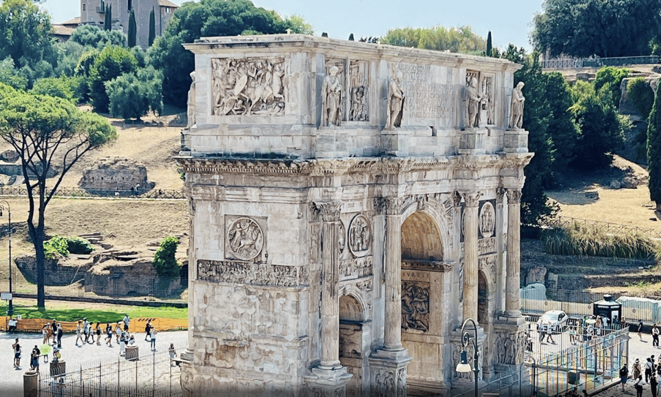 Rome: Colosseum & Forum Experience with Free Audio Guide App - Practical tips that keep your day smooth