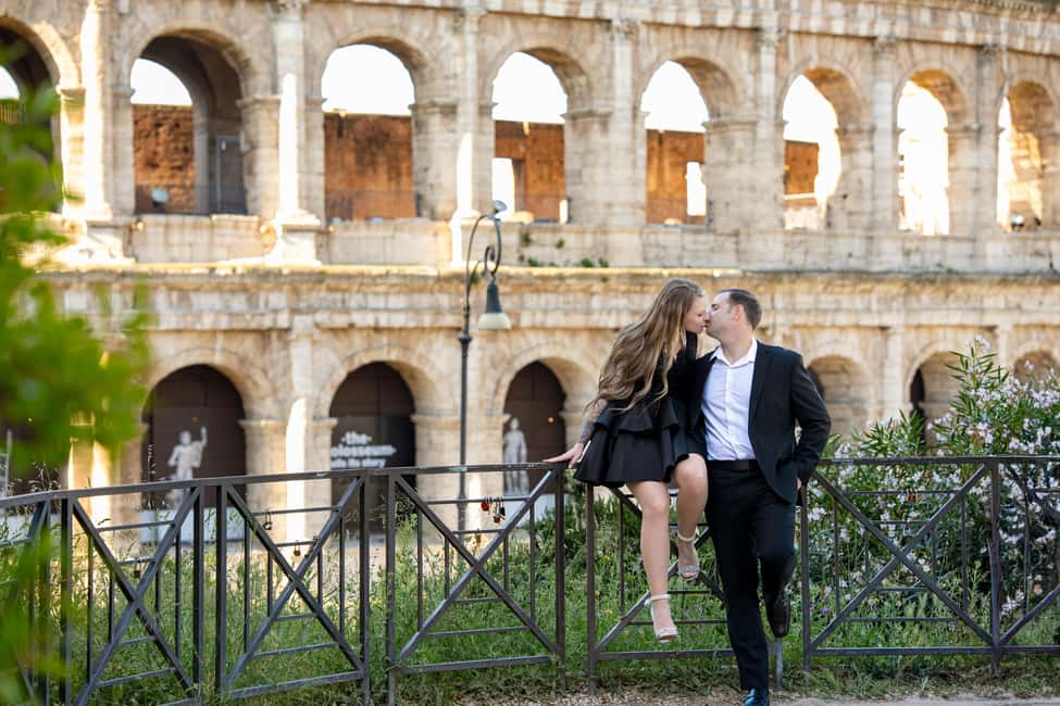 Rome: Colosseum Private Photoshoot - Weather and Sudden Changes: When Rome Doesn’t Cooperate