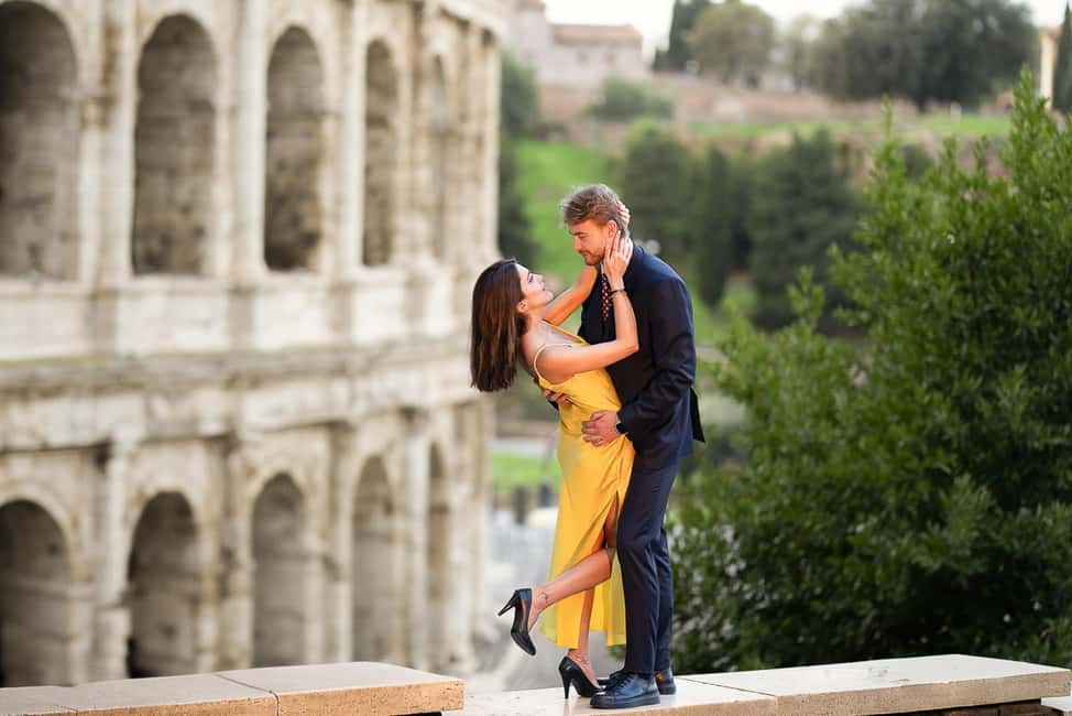 Rome: Colosseum Private Photoshoot - Where You Start: Via del Colosseo, Caffè Roma, or Hotel Fontana