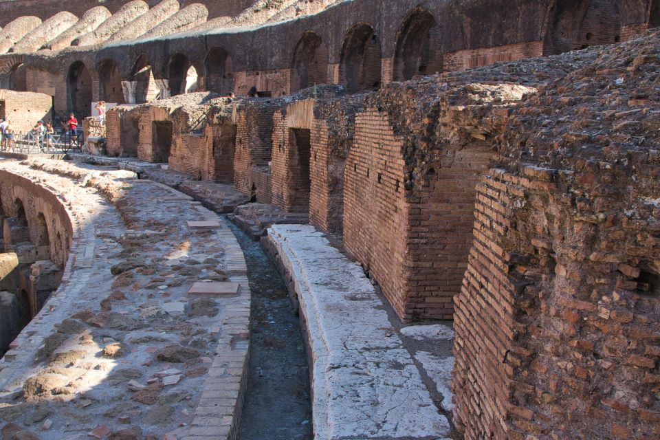 Rome: Colosseum, Roman Forum, and Palatine Hill Ancient Tour - How the Licensed Guides Actually Improve Your Visit