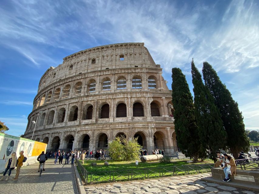 Rome: Colosseum, Roman Forum, and Palatine Hill Ancient Tour - What to Bring, What to Wear, and What Not to Do