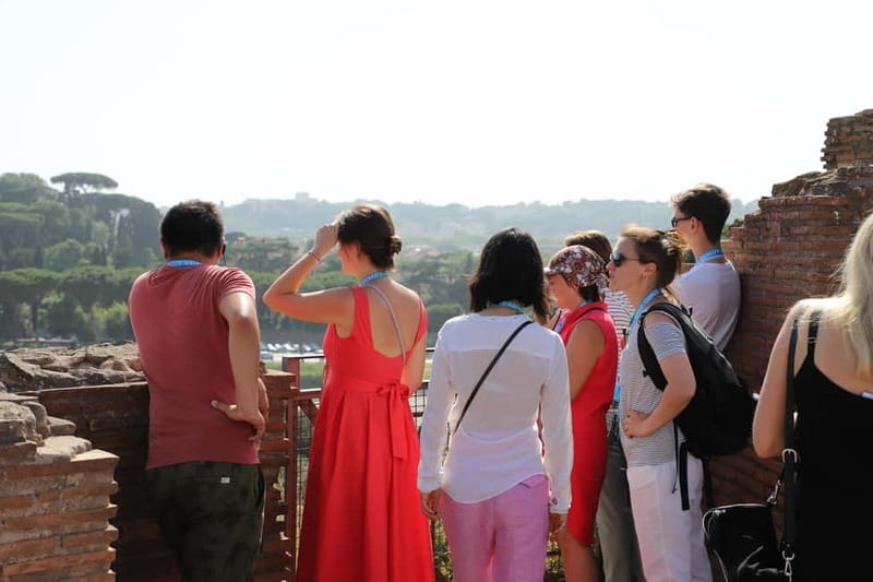 Rome: Colosseum & Roman Forum Guided Tour - Palatine Hill and the Farnese Gardens: Rome starts (and ends) here