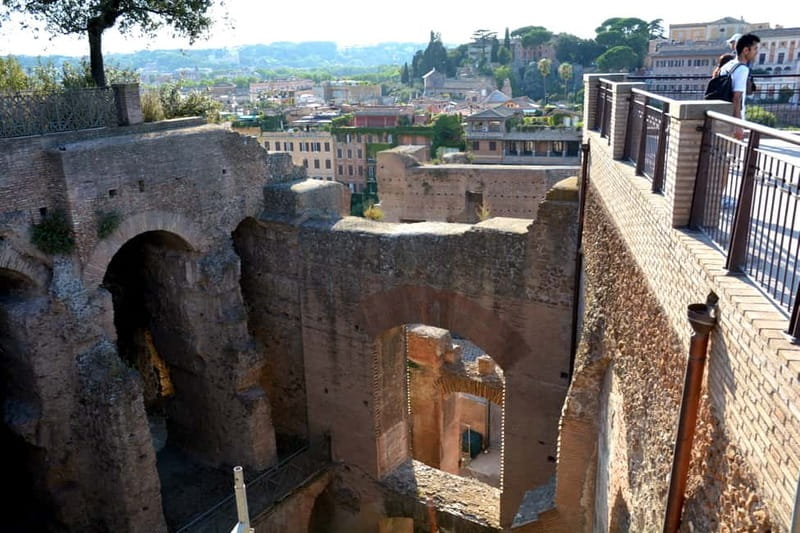 Rome: Colosseum & Roman Forum Guided Tour - The 3-hour pacing: what it feels like and how to prepare