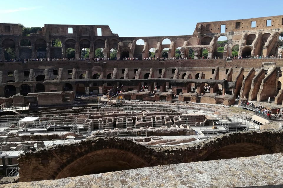 Rome: Colosseum, Roman Forum & Palatine Hill Tour - Crowd reality: heat, walking, and why your guide’s style matters