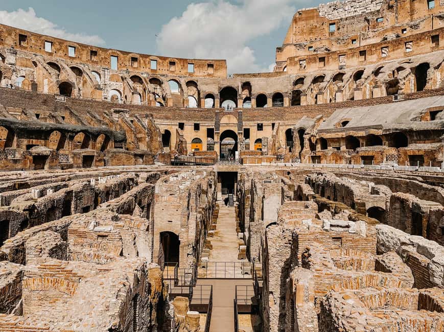 Rome: Colosseum Underground and Arena Tour - Going under the Colosseum: the Hypogeum and the waiting rooms