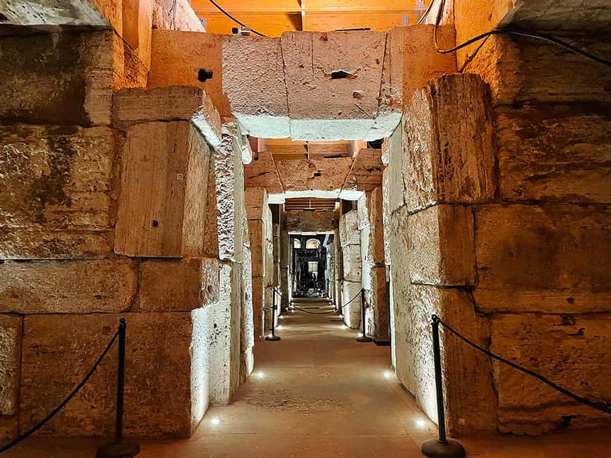 Rome: Colosseum Underground and Arena Tour - Roman Forum and Palatine Hill: two guided sprints that make the Colosseum click