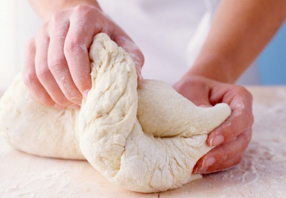 Rome: Cooking Lesson to learn the Secrets of Italian Cuisine - Pickup Inside the Aurelian Walls and a 4-Hour Flow