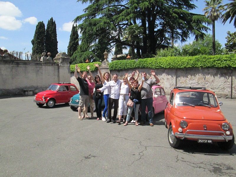 Rome Driving Tour By Vintage Fiat 500 - Lungotevere driving: the river walk you can steer