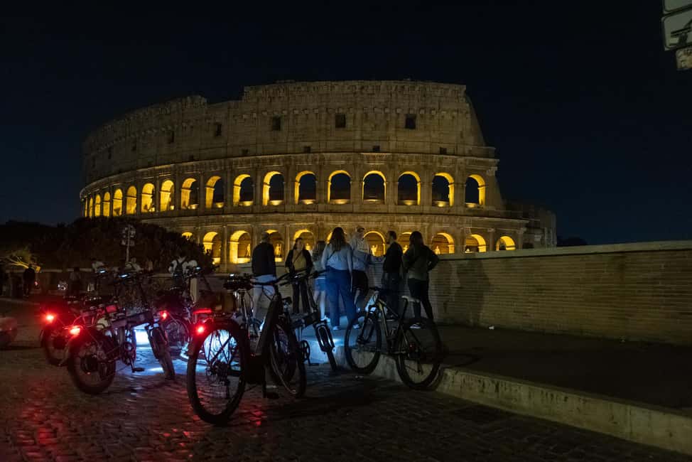 Rome: E-Bike Night Tour with Food and Wine Tasting - Capitoline Hill and the Roman Forum feelings: Rome’s big-picture moment