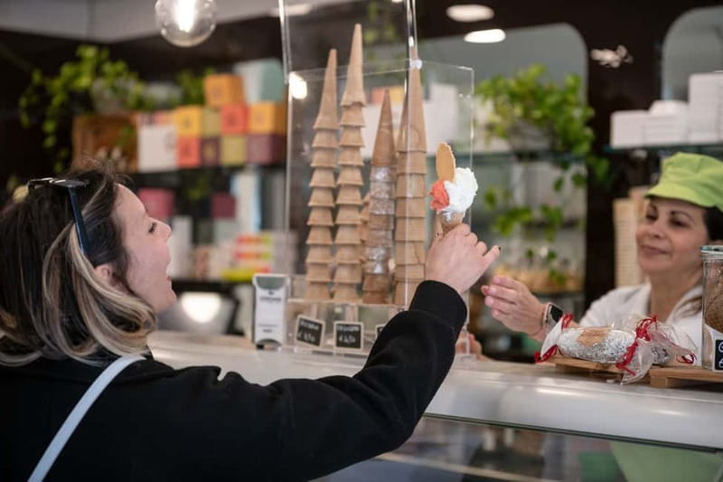 Rome: Eat Like a Roman Ghetto & Campo de' Fiori Food Tour - Campo de’ Fiori and the morning market stop (and why timing matters)