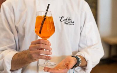 Rome: Enjoy Spritz and Pasta Making in Piazza Navona - Welcome Spritz, Bruschetta, and the Simple Flow of the Night