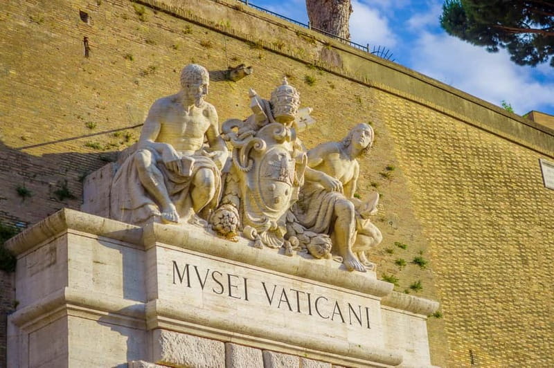 Rome Explorer Pass: 2 to 7 Attractions - Includes Colosseum - Castel Sant’Angelo and St. Peter’s Basilica options for different Vatican moods