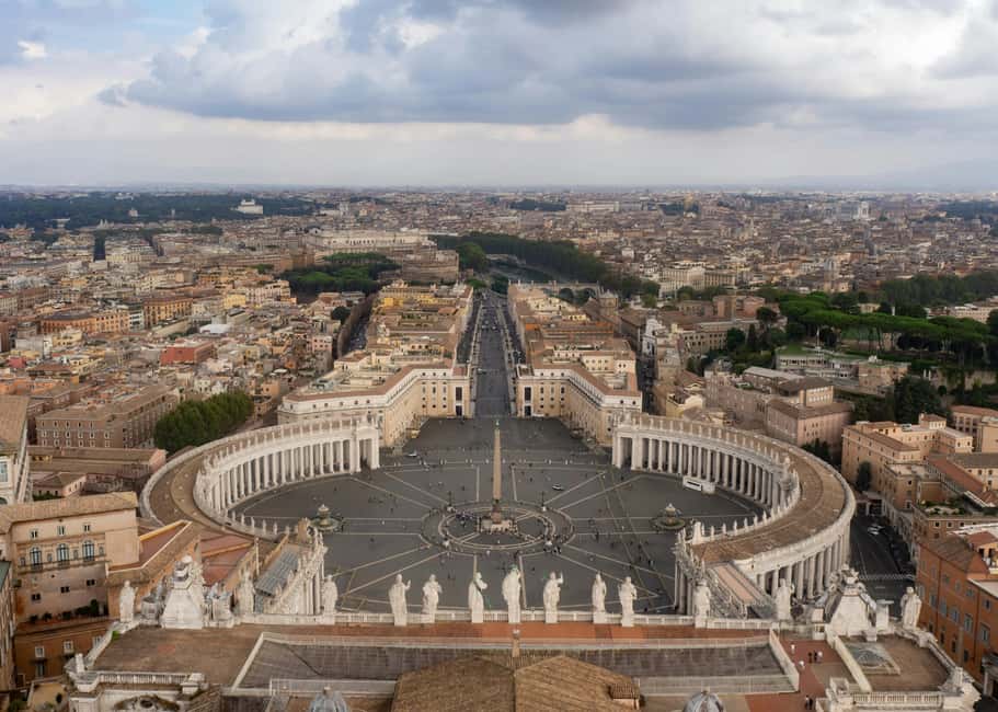 Rome: Fast-Track Ticket to Vatican Museum & Sistine Chapel - Vatican Museums: 2,000 years of art, arranged like a walking story