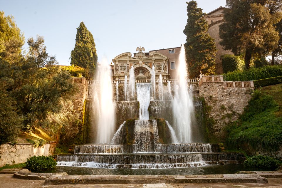Rome: Hadrian's Villa and Villa d'Este Half-Day Tour - Villa d’Este: water as architecture, not just decoration
