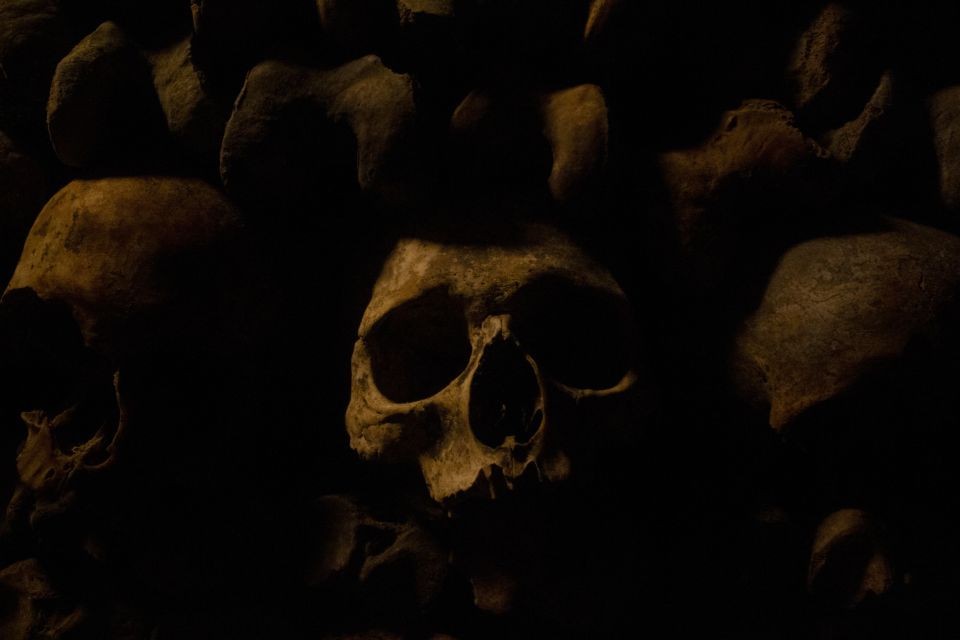 Rome: Murder Mysteries of Rome Guided Walking Tour - Chiesa di Santa Maria dell’Orazione e morte: the bone-chapel shock