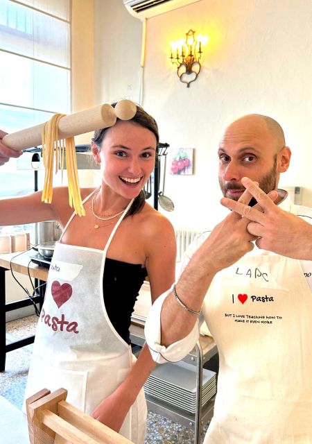 Rome: Pasta Making Class with Wine, Limoncello, and Dessert - Palazzo Grazioli and Via della Gatta: Starting in Rome’s Real Center